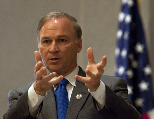 ສະມາຊິກສະພາຕໍ່າອາເມລິກາ ຮຽກຮ້ອງສ້າງ ຍຸດທະສາດຕ້ານການກະທຳບີບບັງຄັບຂອງຈີນ